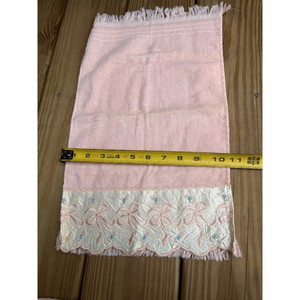 VTG 90s Peach Bow Ribbon Embroidery Satin Hand Towel Wash Cloth Cottag